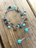 Bracelet dans les tons turquoise et marron